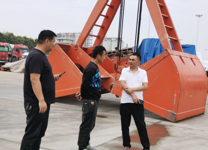 f2e5325cee77a257ec0483f75e39871